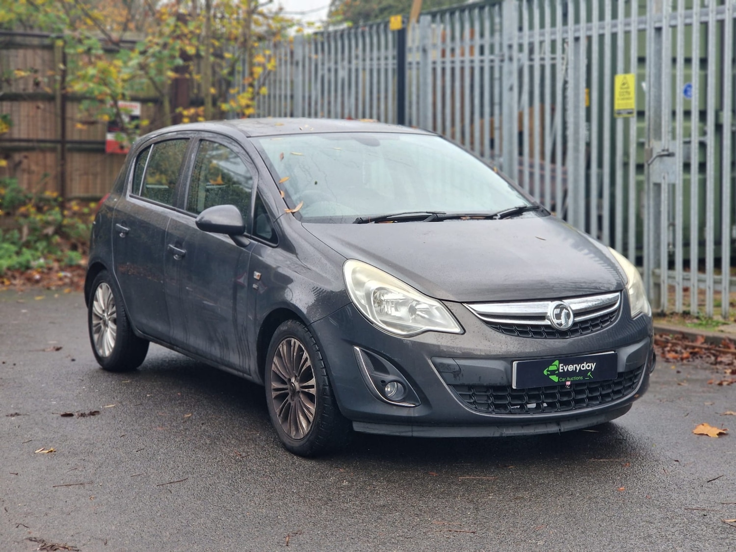 Used Vauxhall Corsa 2013 for sale - 76531581: Photo 4