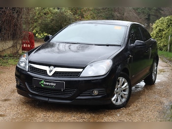 Used Vauxhall Astra 2011 for sale - 77701058: Photo