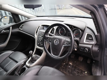 Used Vauxhall Astra 2014 for sale - 77501438: Photo