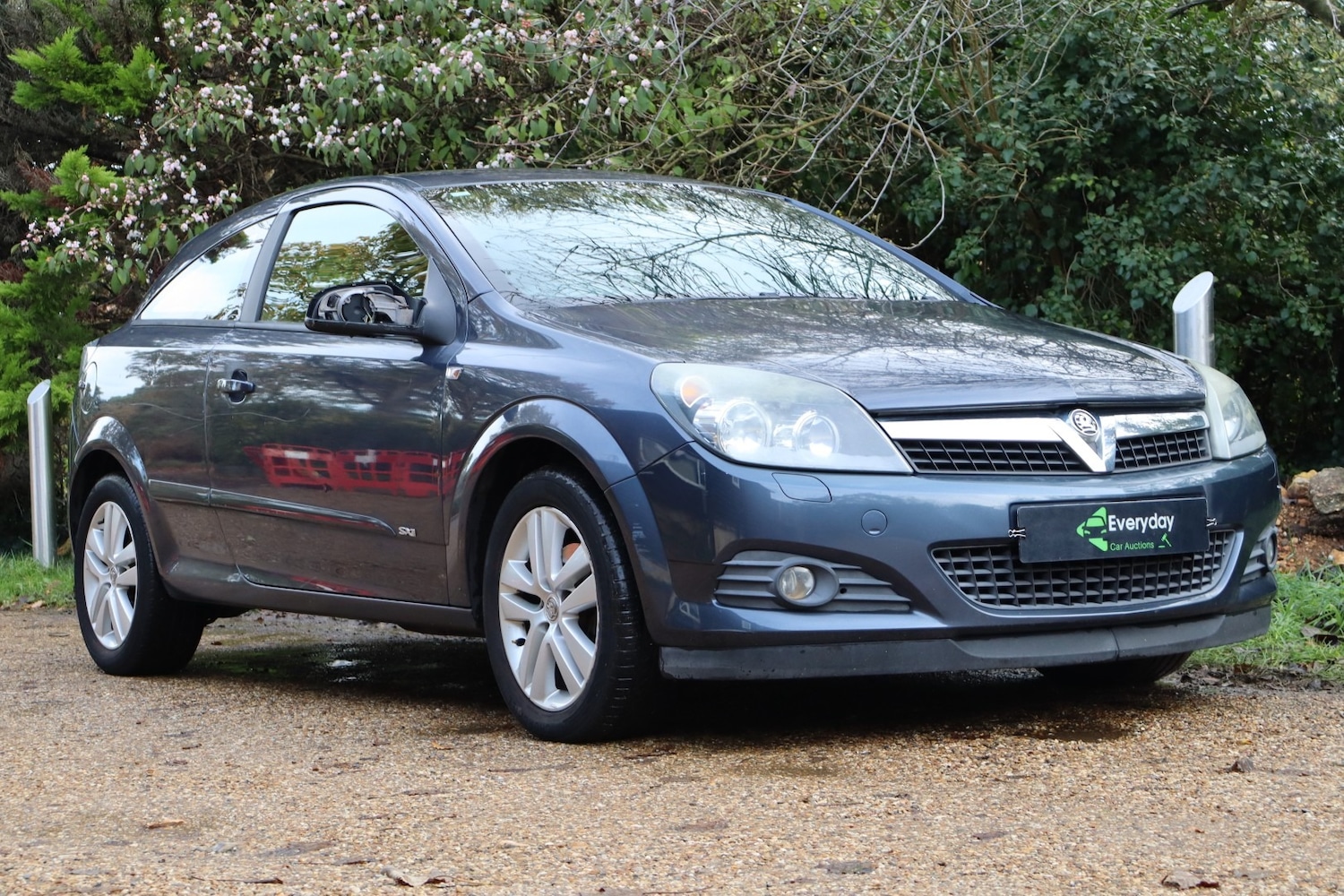 Used Vauxhall Astra 2009 for sale - 76626669: Photo 2