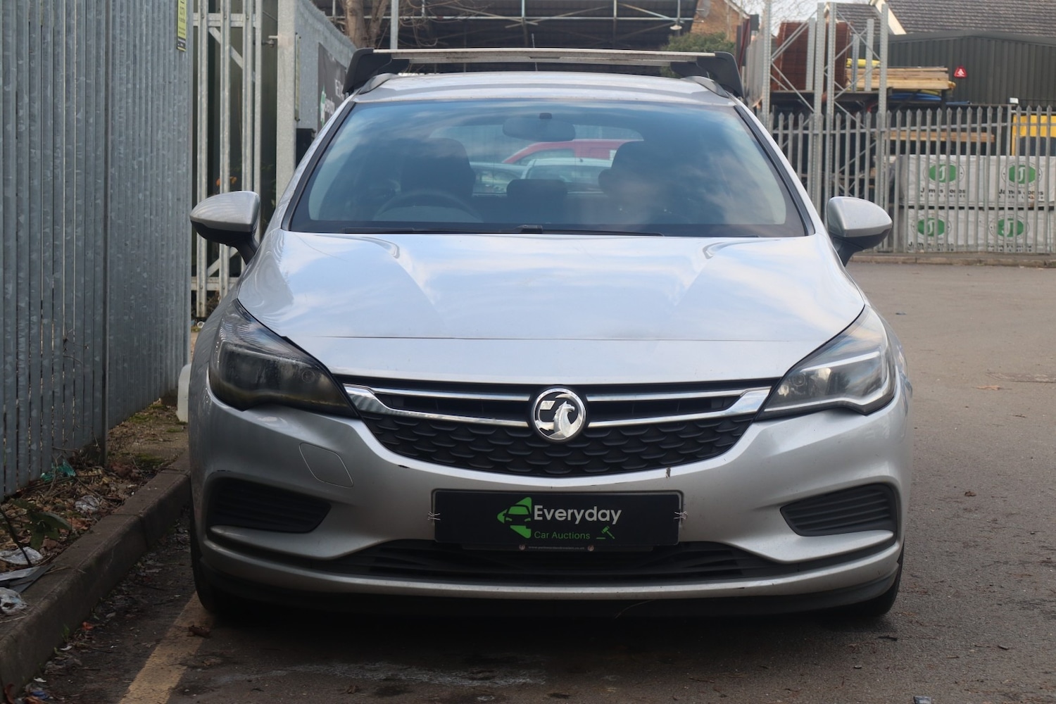 Used Vauxhall Astra 2017 for sale - 77045349: Photo 4