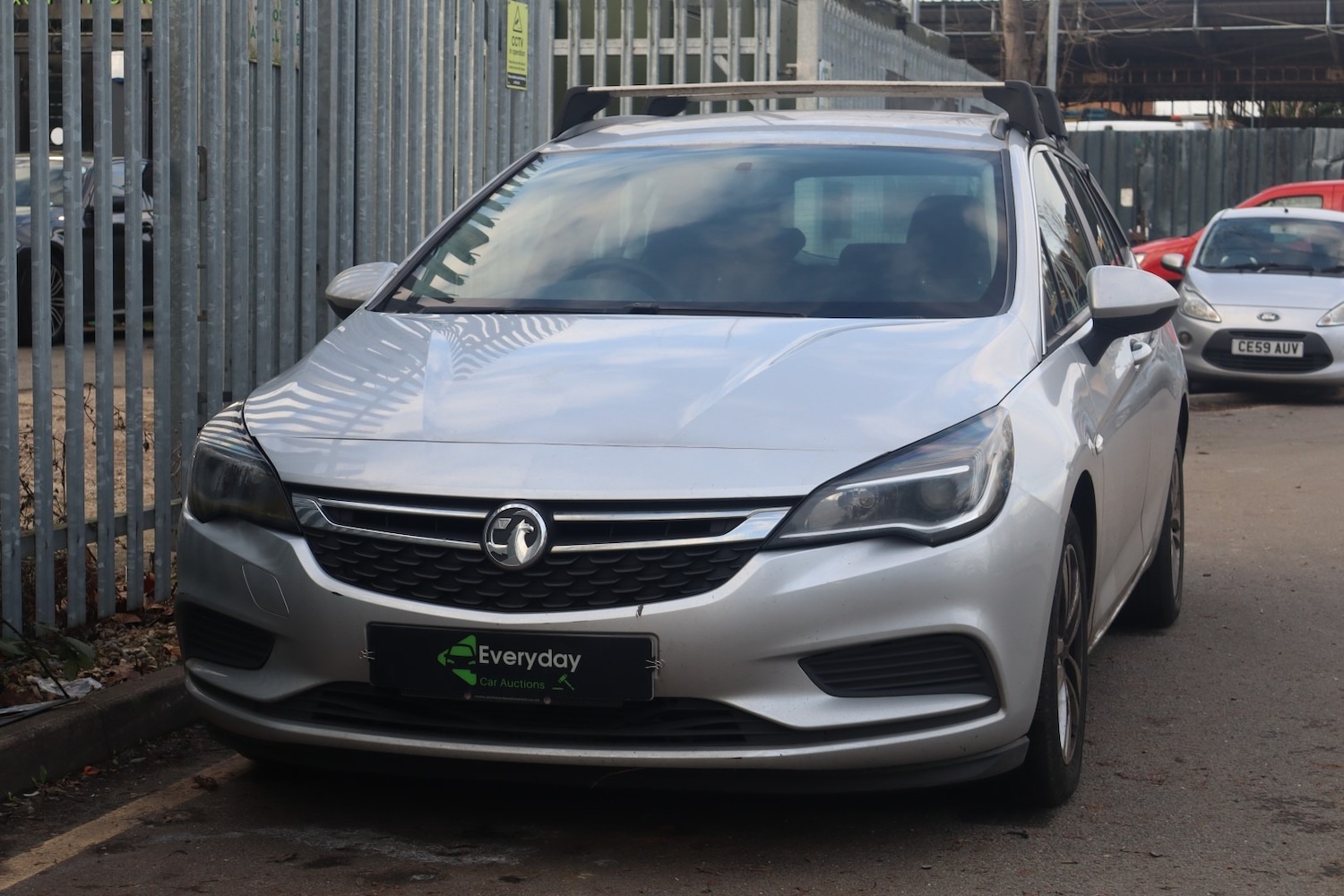 Used Vauxhall Astra 2017 for sale - 77045349: Photo 7