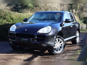 Used Porsche Cayenne 2005 for sale - 77555012: Photo