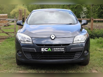 Used Renault Megane 2011 for sale - 78411606: Photo
