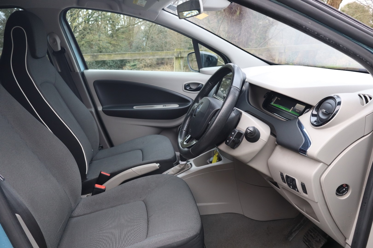 Used Renault Zoe 2014 for sale - 77591071: Photo 10