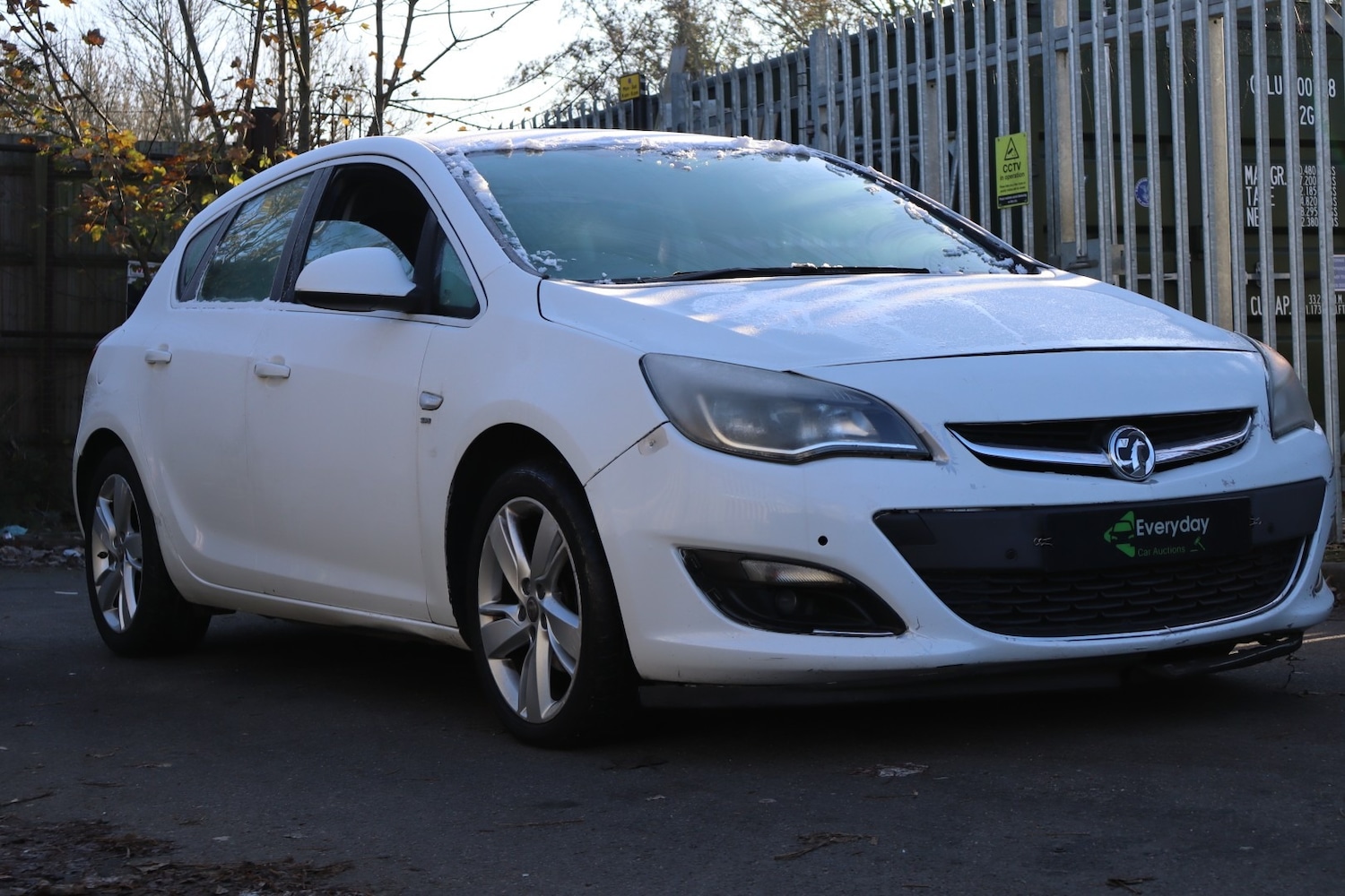 Used Vauxhall Astra 2014 for sale - 76650691: Photo 3