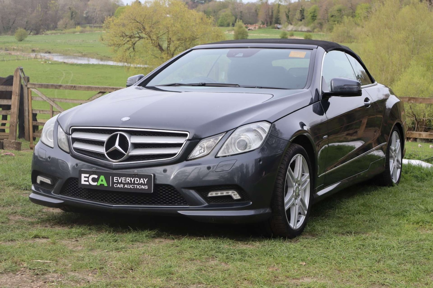 Used Mercedes-Benz E Class 2010 for sale - 78210400: Photo 10