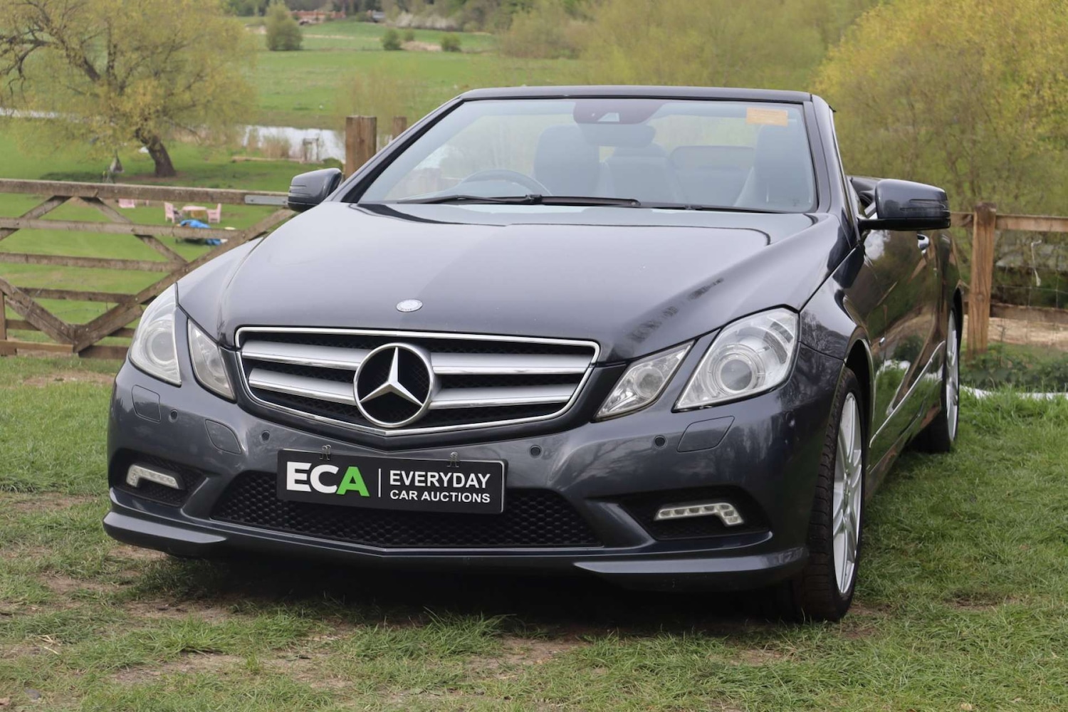 Used Mercedes-Benz E Class 2010 for sale - 78210400: Photo 12