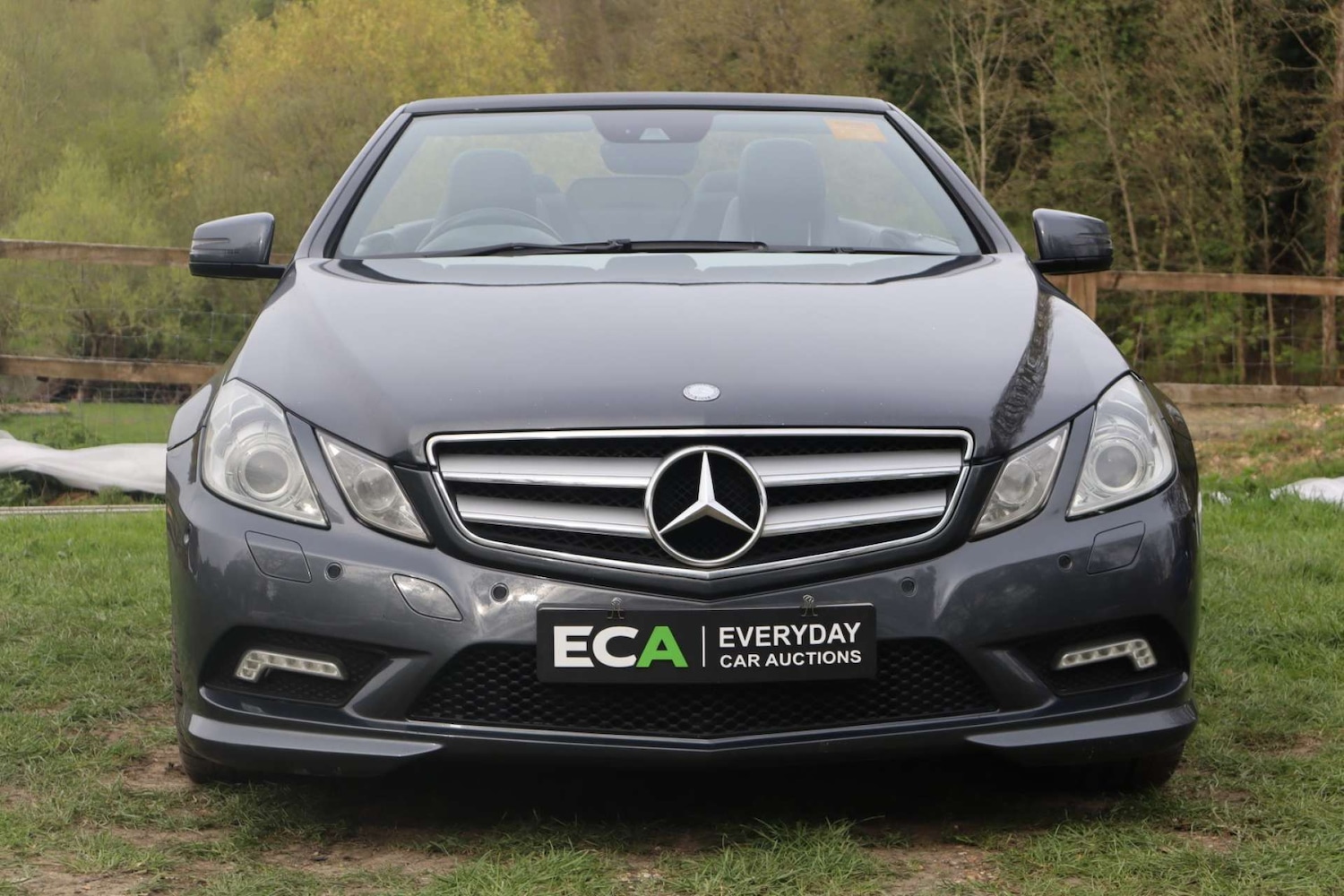 Used Mercedes-Benz E Class 2010 for sale - 78210400: Photo 2