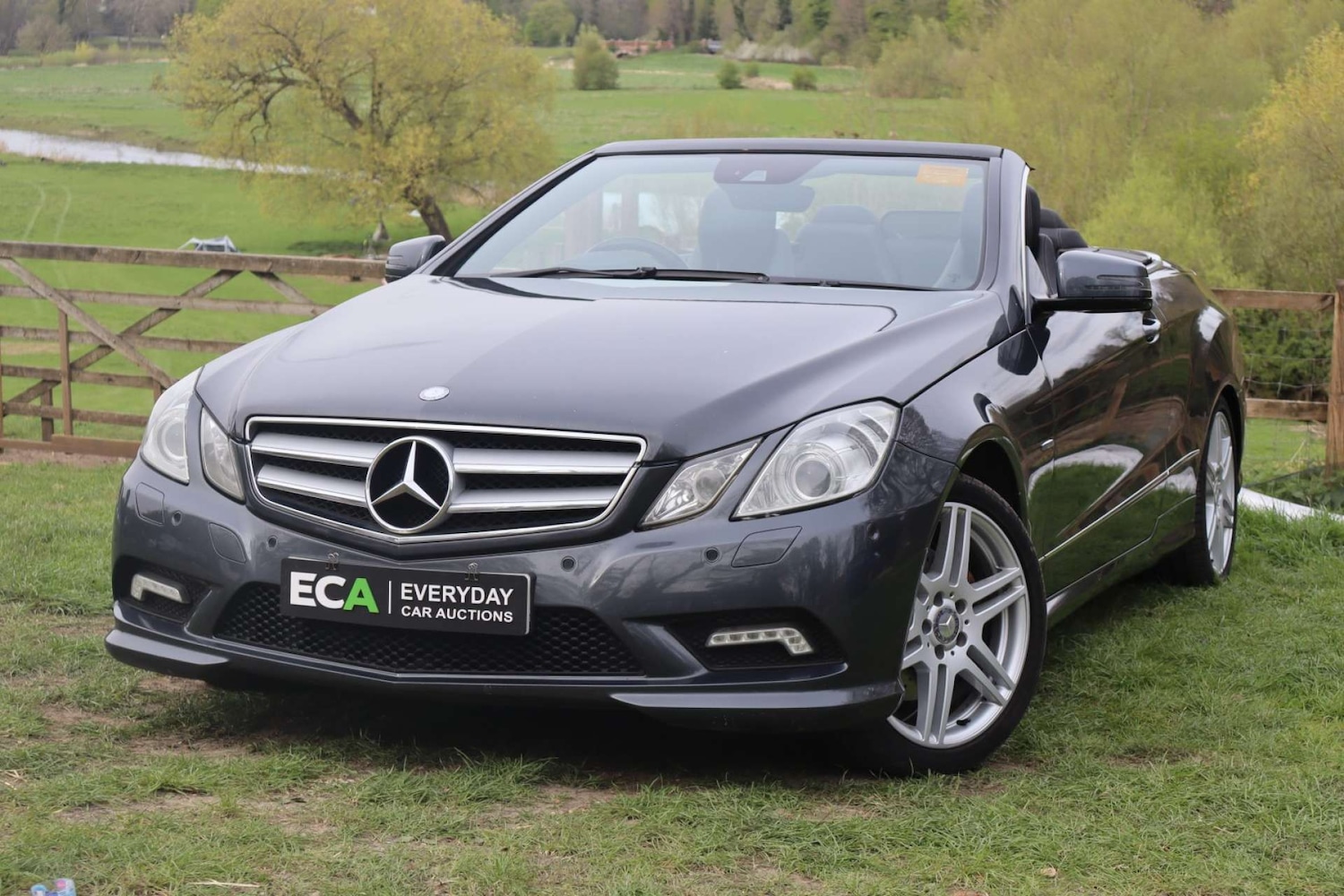 Used Mercedes-Benz E Class 2010 for sale - 78210400: Photo 3