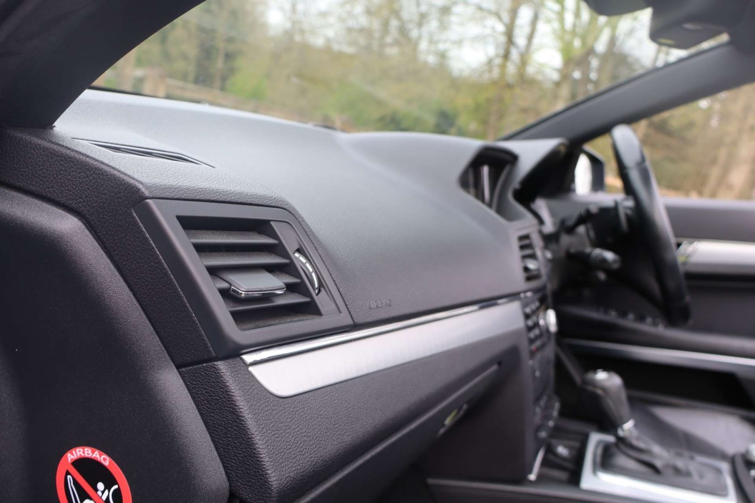 Used Mercedes-Benz E Class 2010 for sale - 78210400: Photo 41