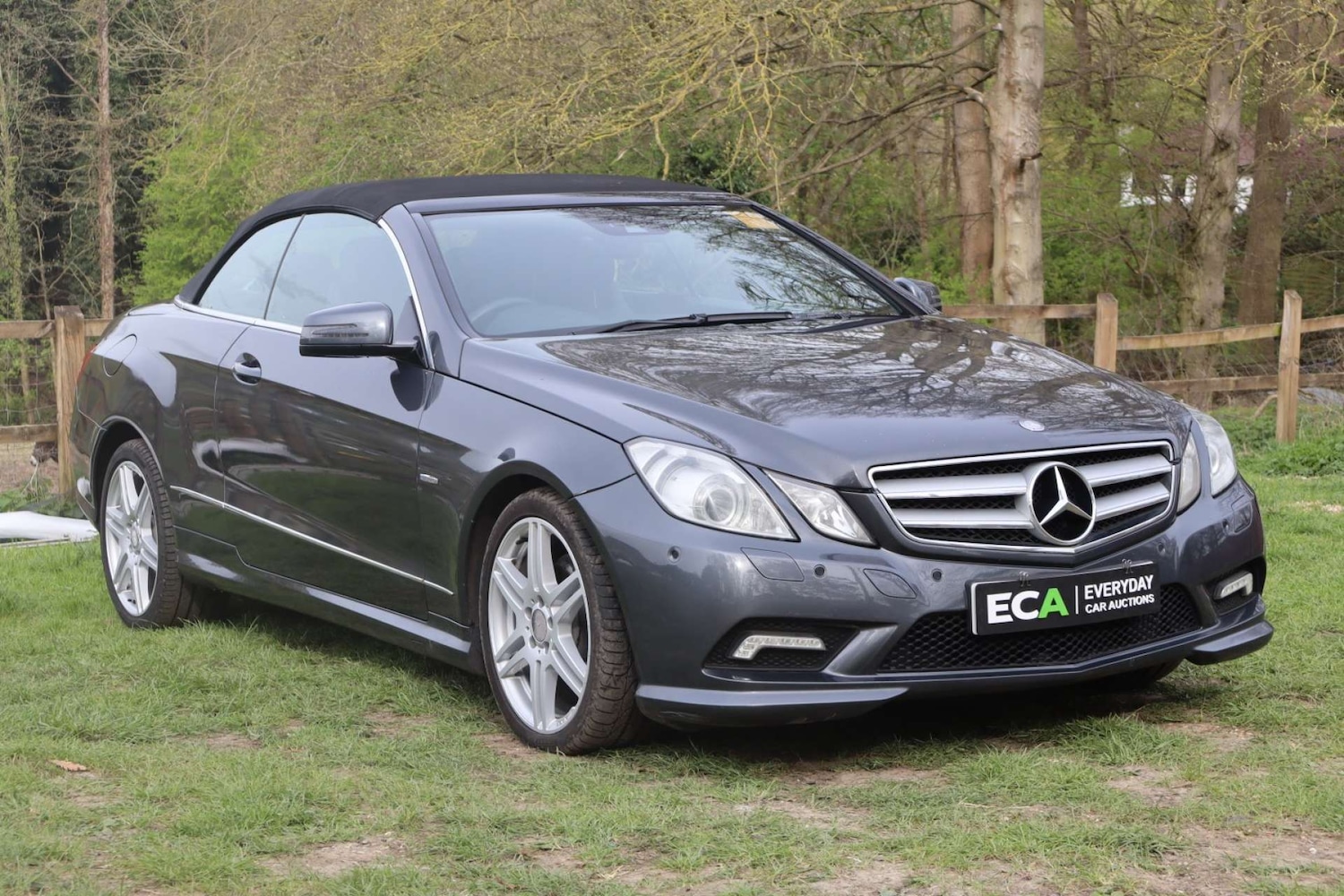 Used Mercedes-Benz E Class 2010 for sale - 78210400: Photo 9