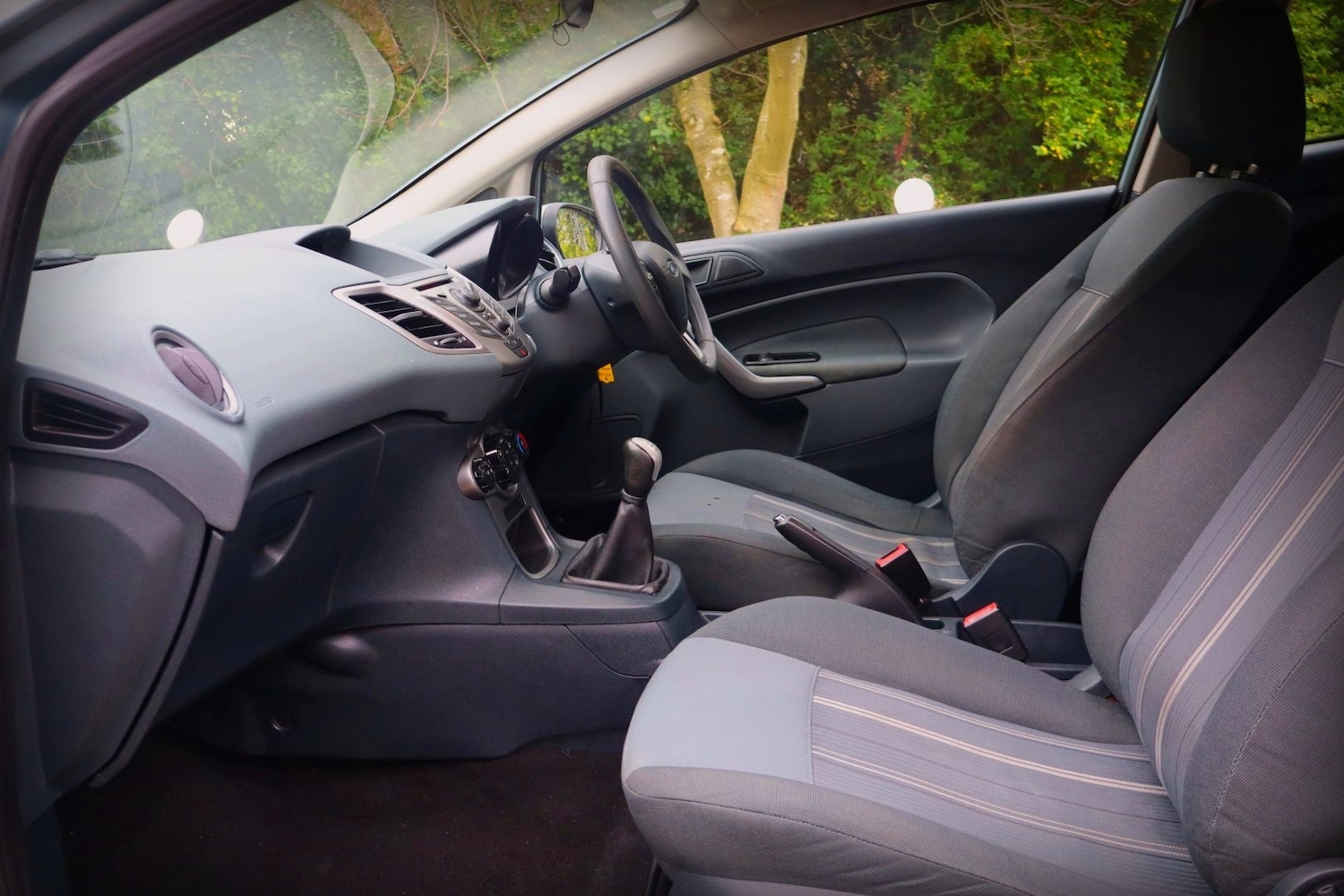 Used Ford Fiesta 2009 for sale - 76969253: Photo 14