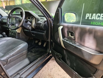 Used Land Rover Freelander 2006 for sale - 79322346: Photo