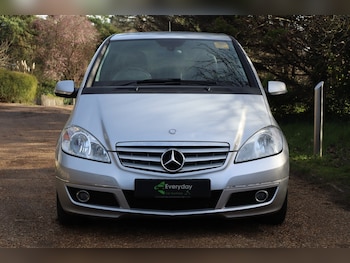 Used Mercedes-Benz A-Class 2012 for sale - 77714984: Photo
