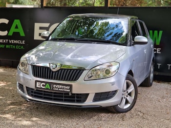 Used Skoda Fabia 2014 for sale - 79369939: Photo