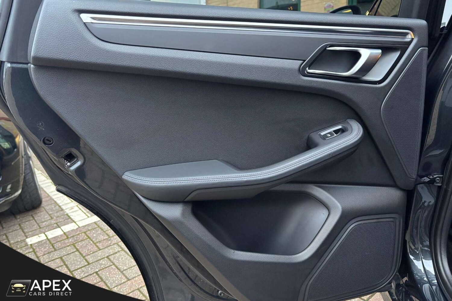 Used Porsche Macan 2020 for sale - 77901553: Photo 48