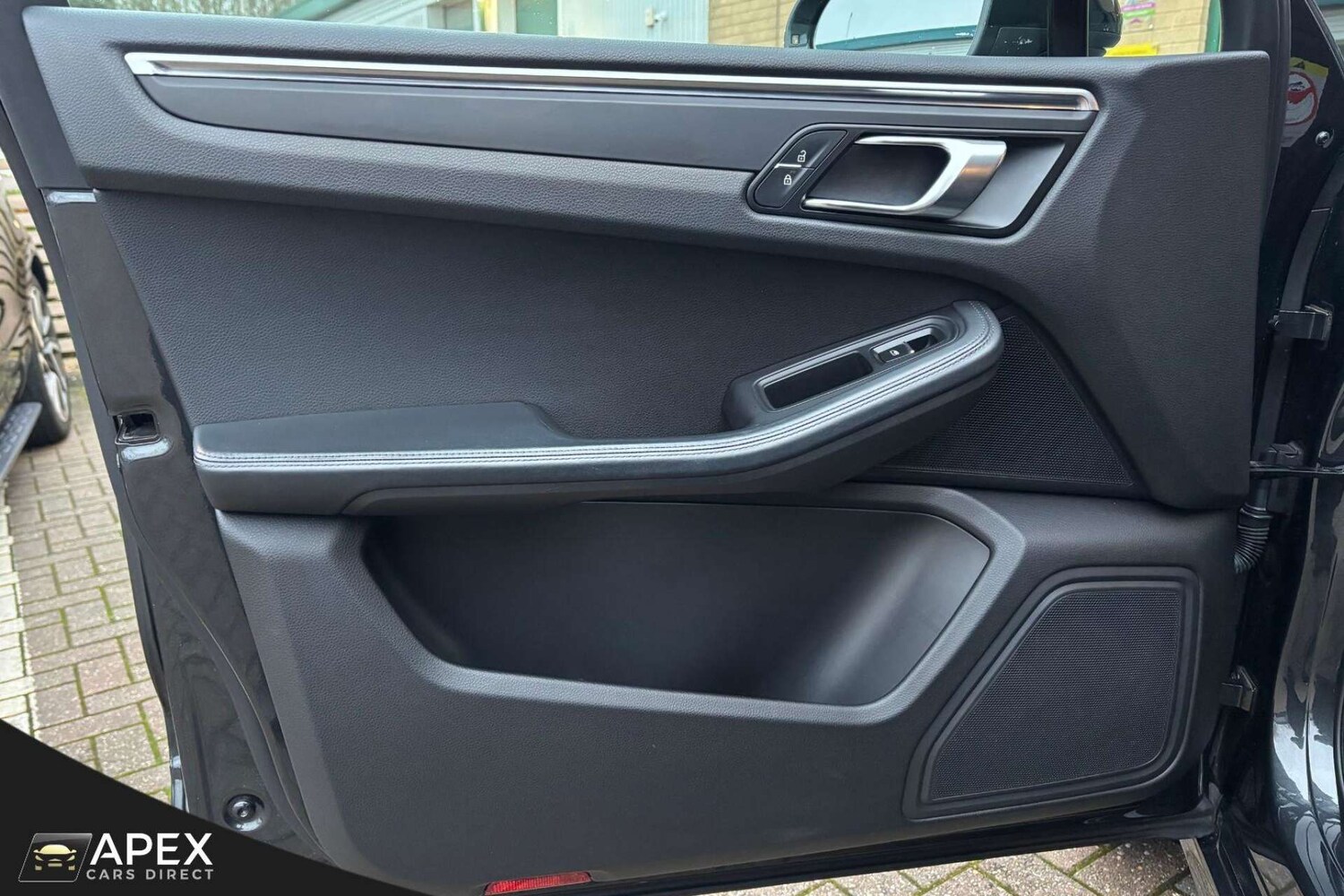 Used Porsche Macan 2020 for sale - 77901553: Photo 51