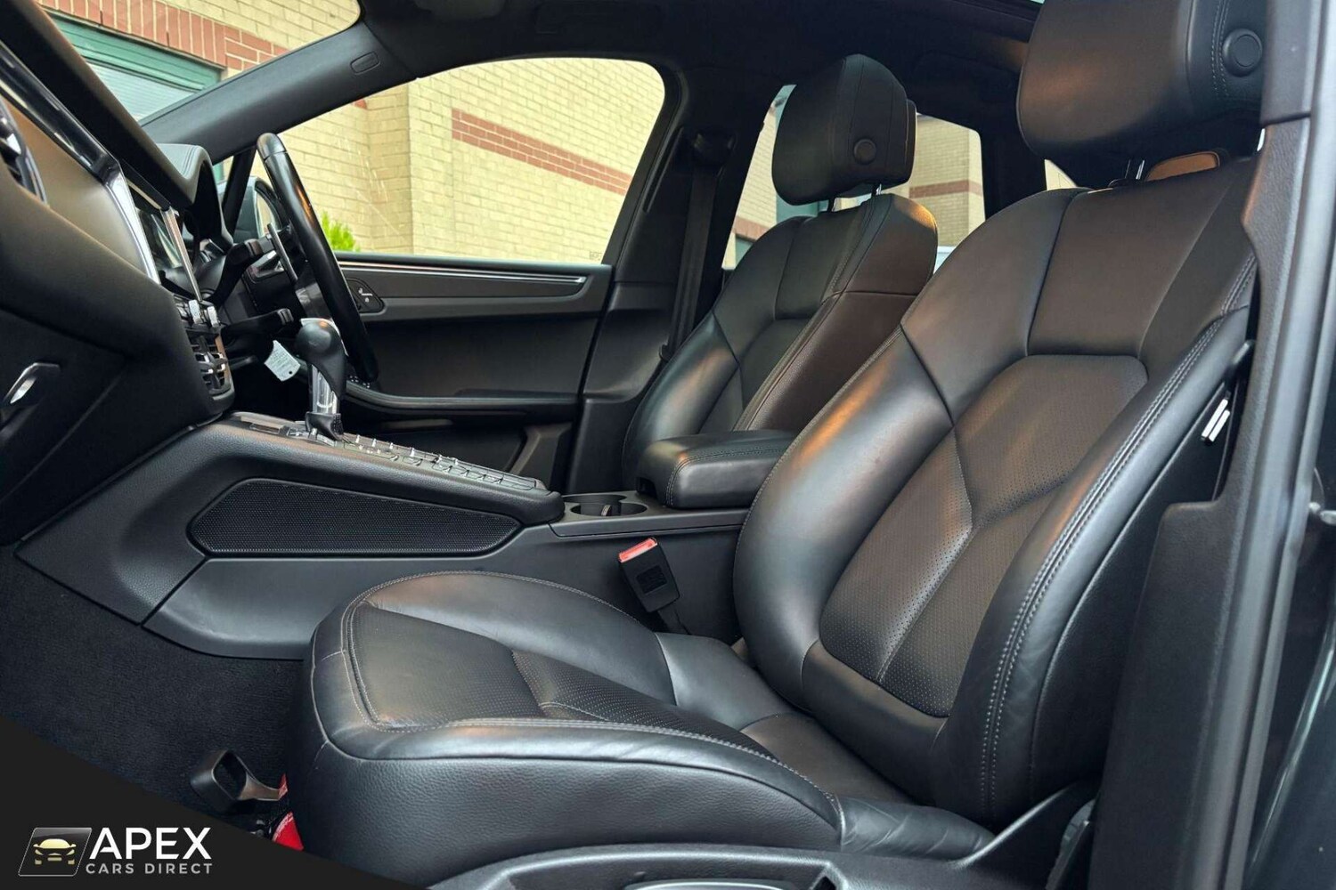 Used Porsche Macan 2020 for sale - 77901553: Photo 53