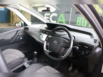 Used Citroen C4 Picasso 2016 for sale - 78520826: Photo