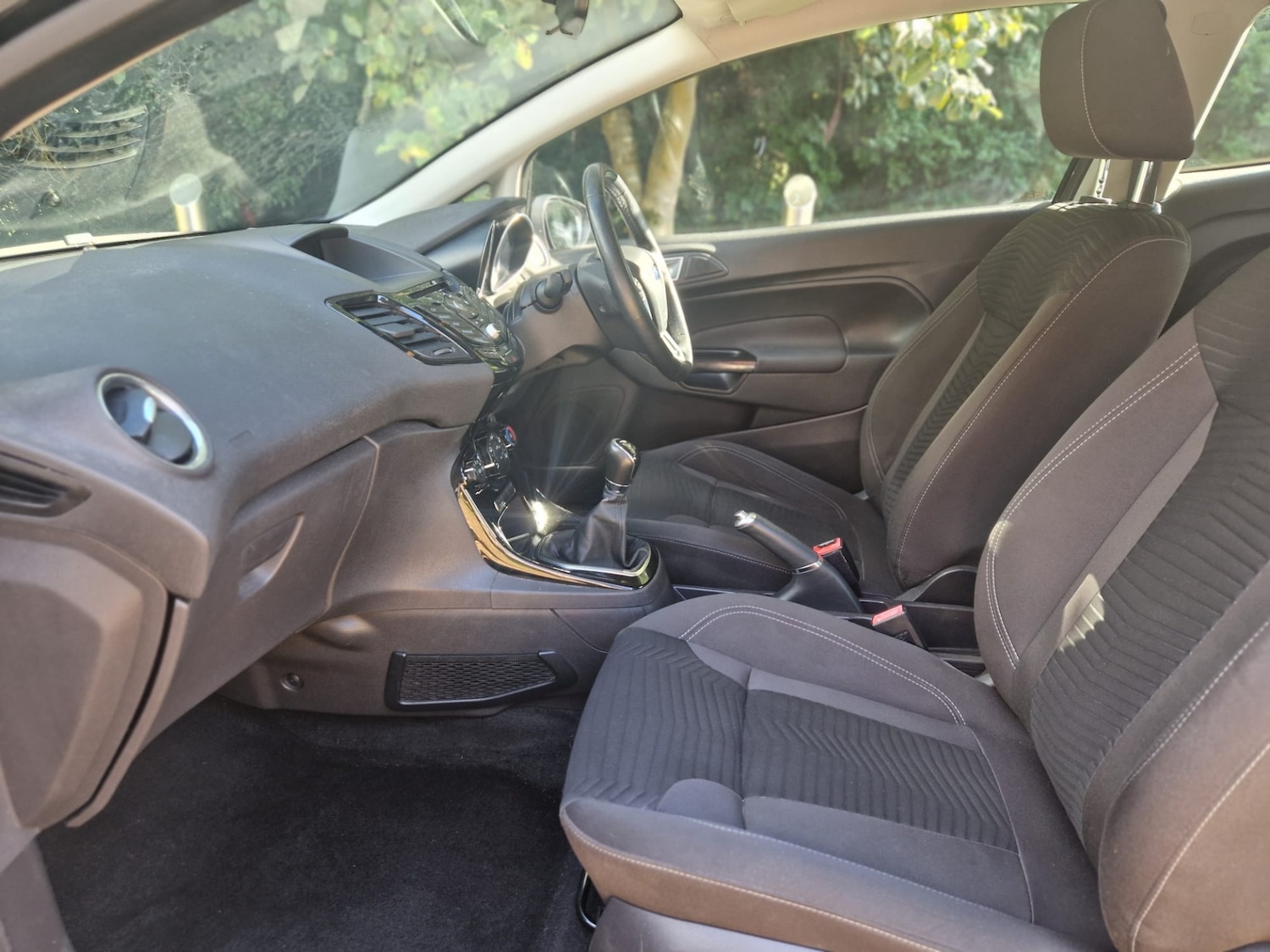Used Ford Fiesta 2015 for sale - 76116668: Photo 10