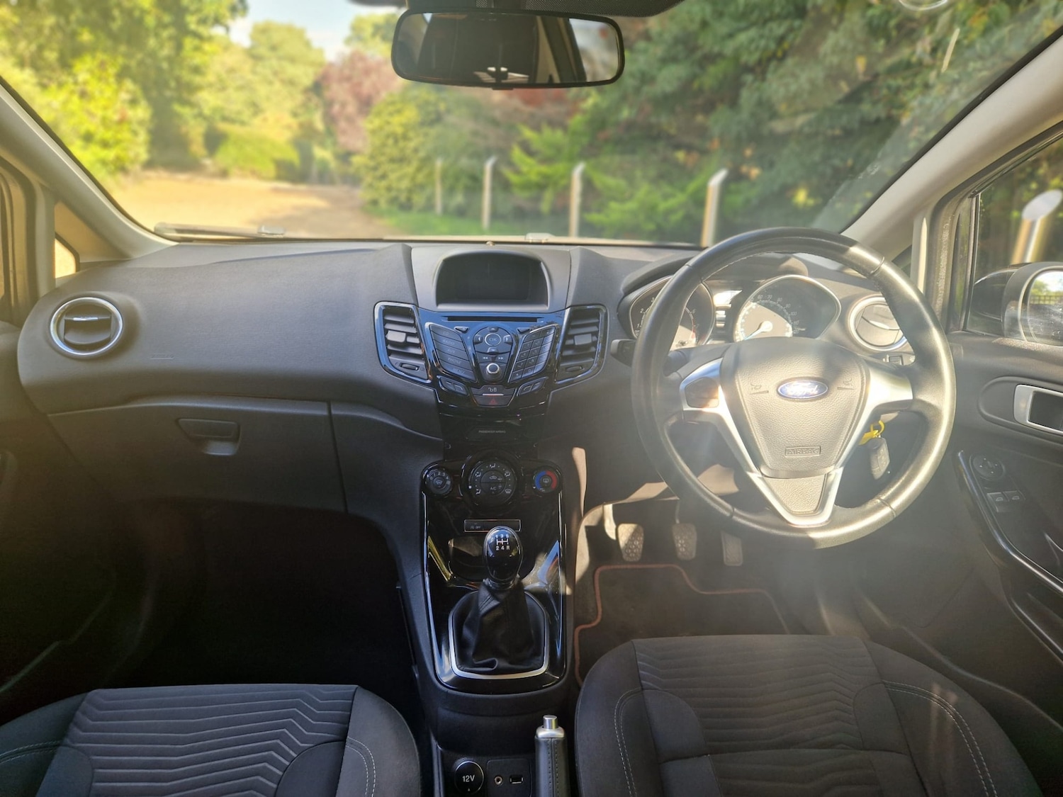 Used Ford Fiesta 2015 for sale - 76116668: Photo 14