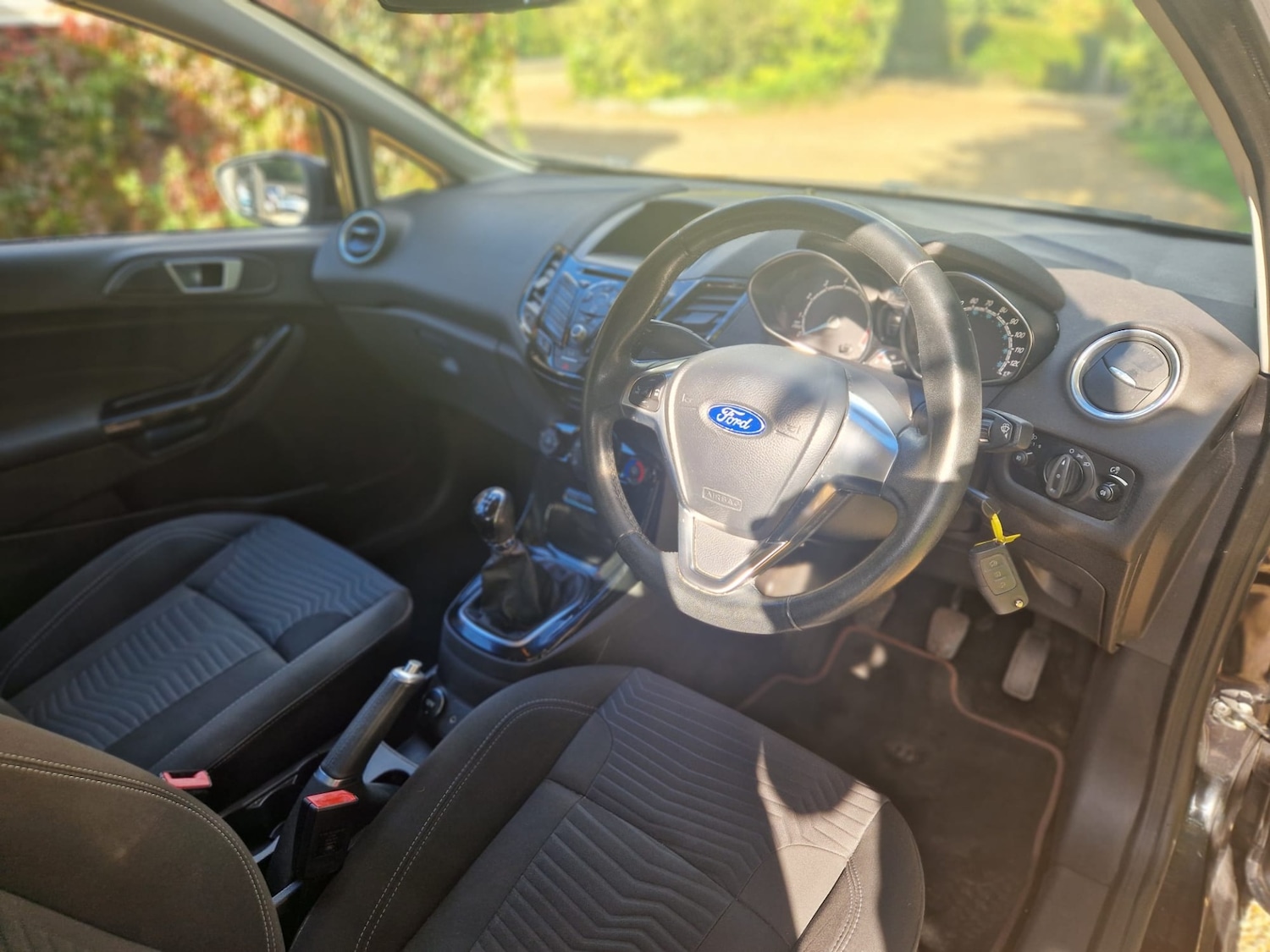 Used Ford Fiesta 2015 for sale - 76116668: Photo 17