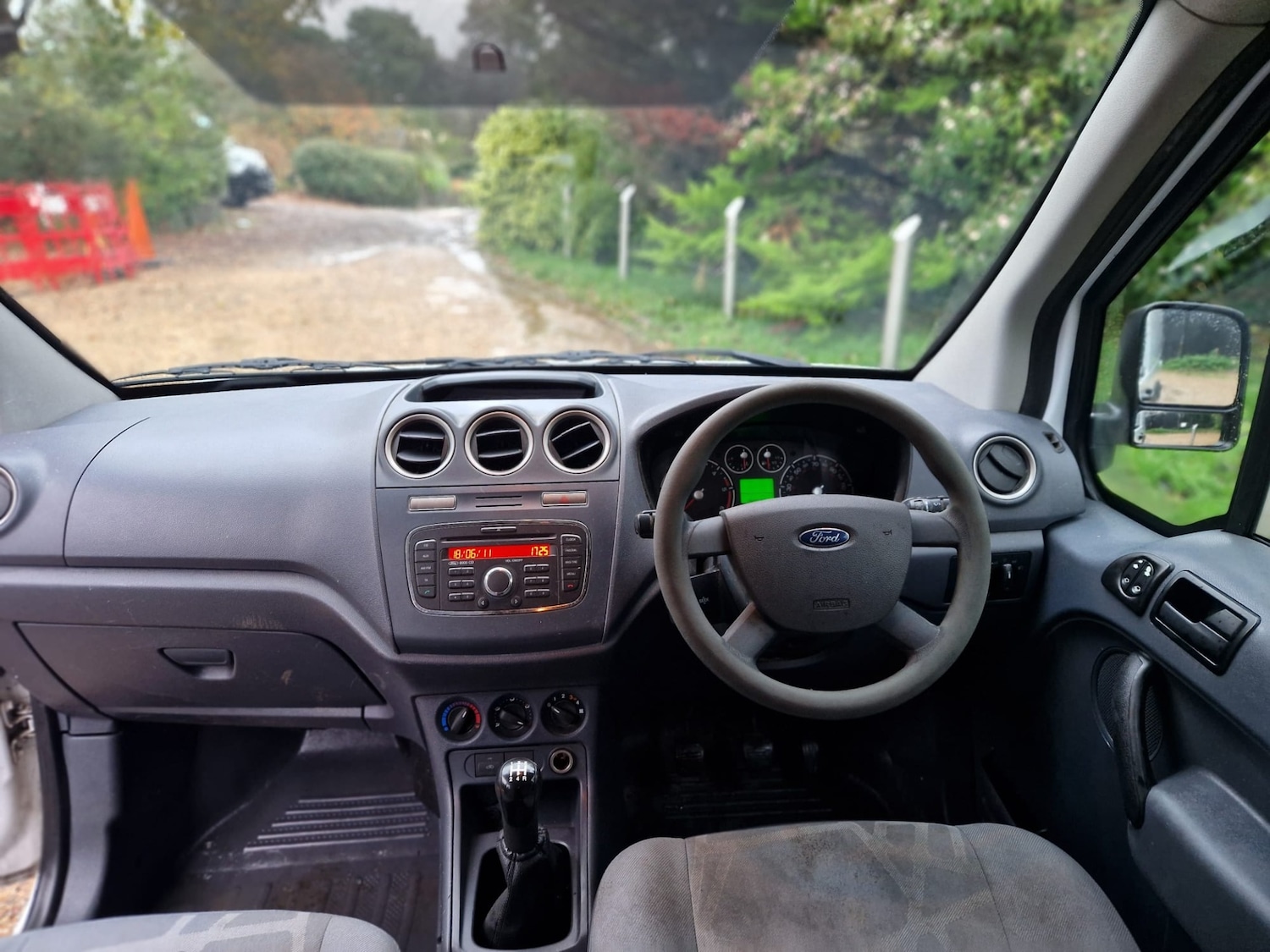 Used Ford Transit Connect 2011 for sale - 76626718: Photo 9