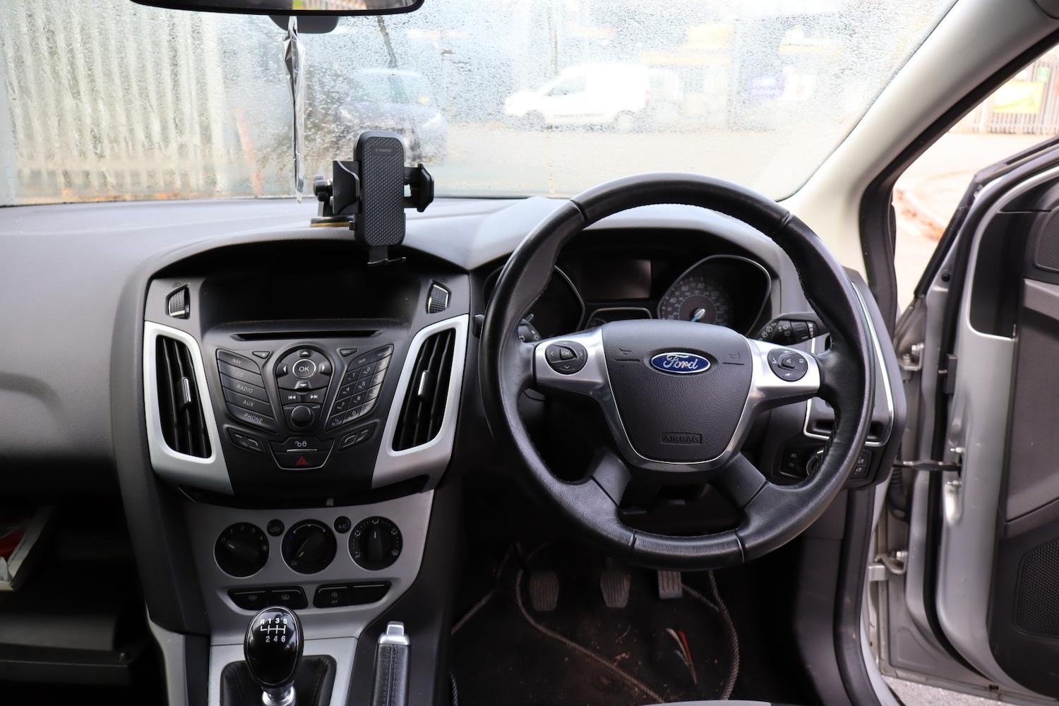 Used Ford Focus 2014 for sale - 76625303: Photo 9