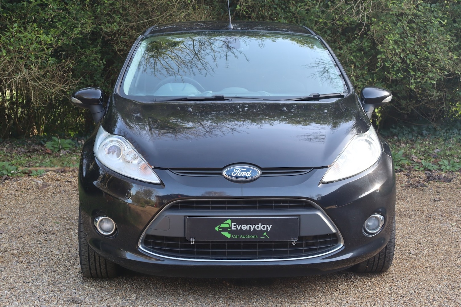 Used Ford Fiesta 2010 for sale - 77663768: Photo 2