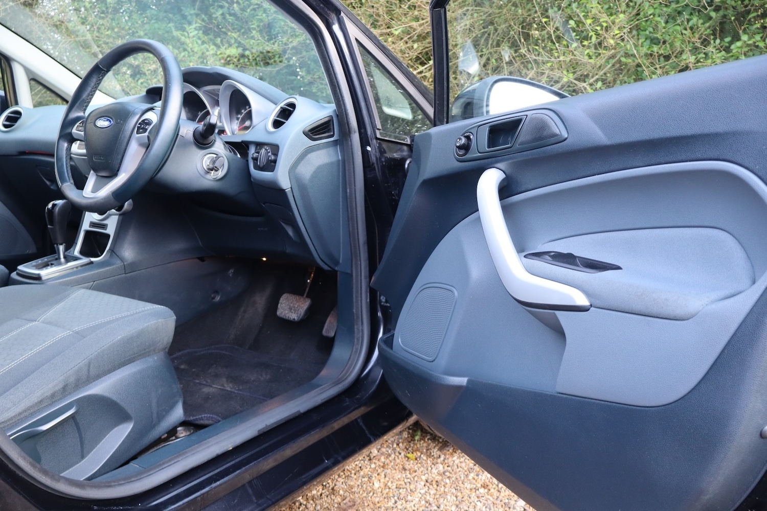 Used Ford Fiesta 2010 for sale - 77663768: Photo 21