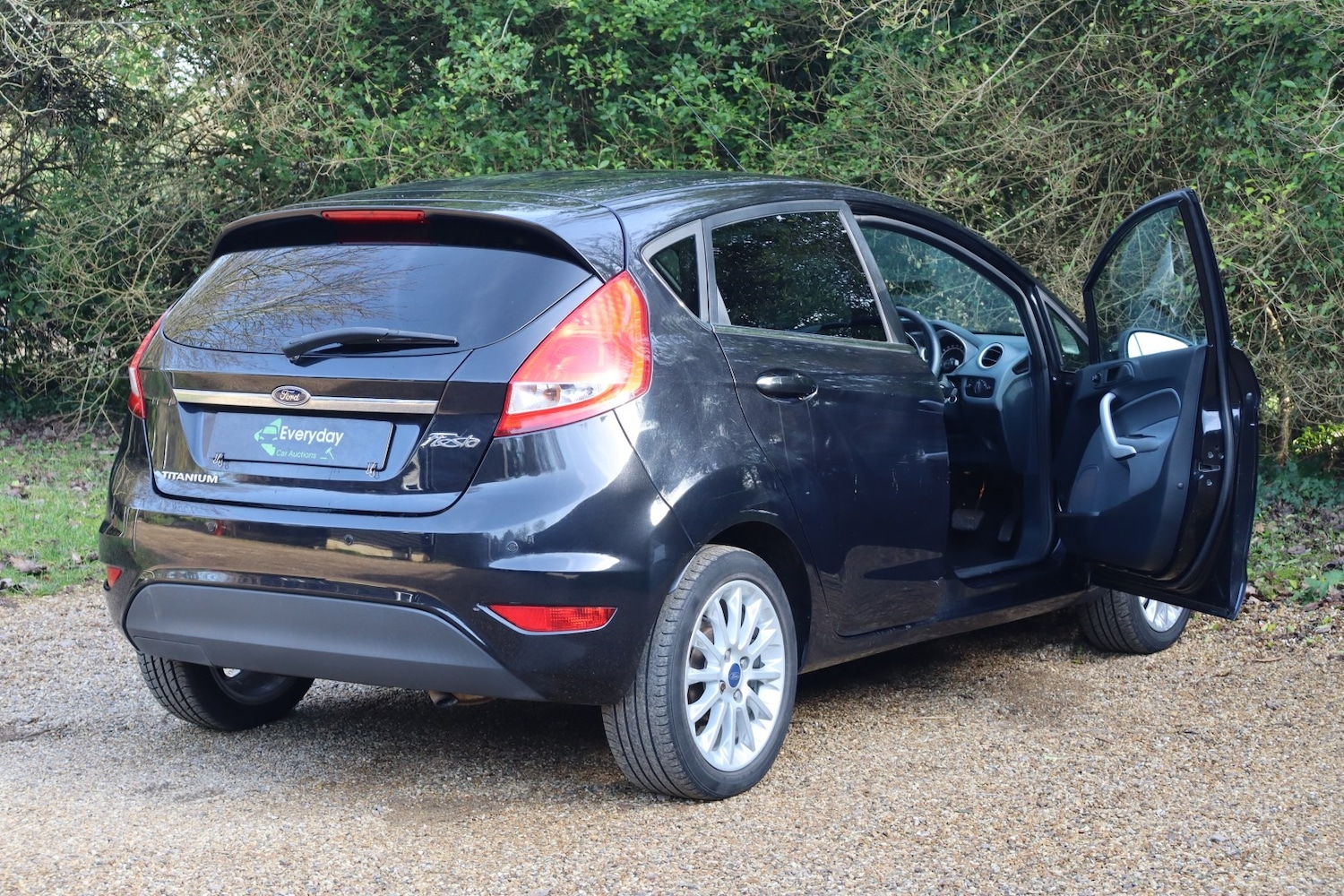 Used Ford Fiesta 2010 for sale - 77663768: Photo 23