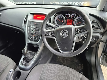 Used Vauxhall Astra 2012 for sale - 78593491: Photo