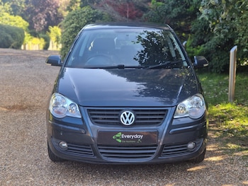 Volkswagen - Polo