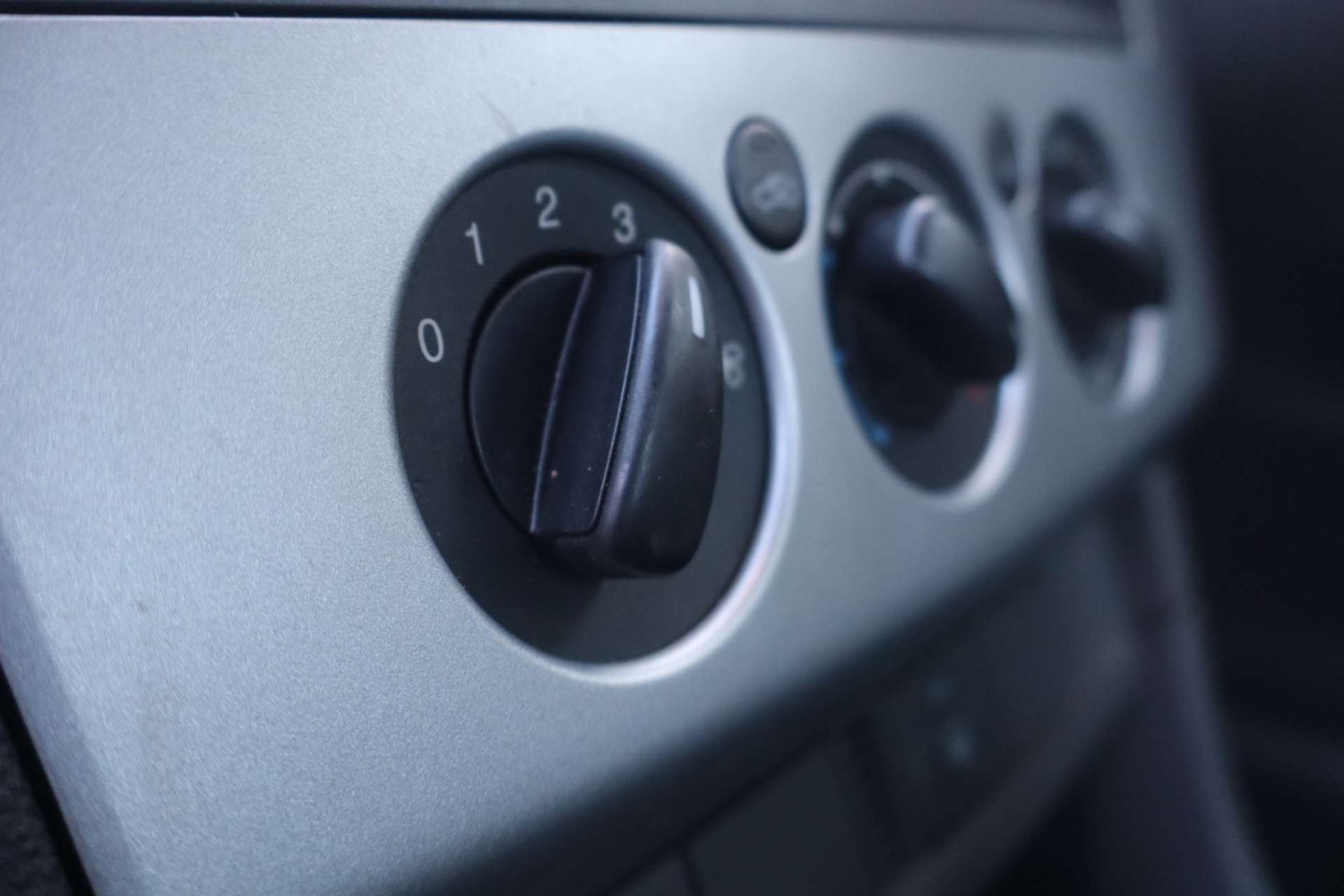 Used Ford Focus 2006 for sale - 77920807: Photo 29