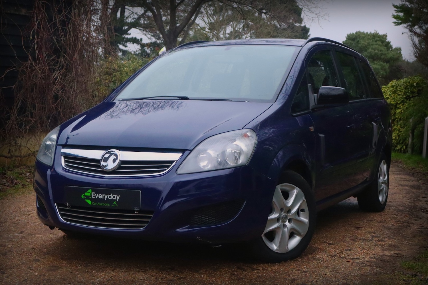 Used Vauxhall Zafira 2013 for sale - 77035777: Photo 2