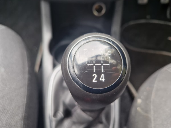 Used Vauxhall Corsa 2008 for sale - 76254798: Photo 16