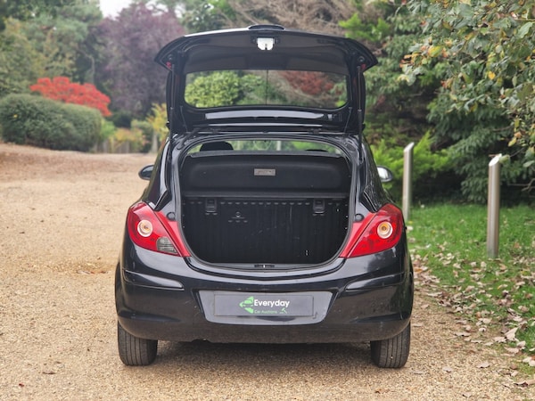 Used Vauxhall Corsa 2008 for sale - 76254798: Photo 24