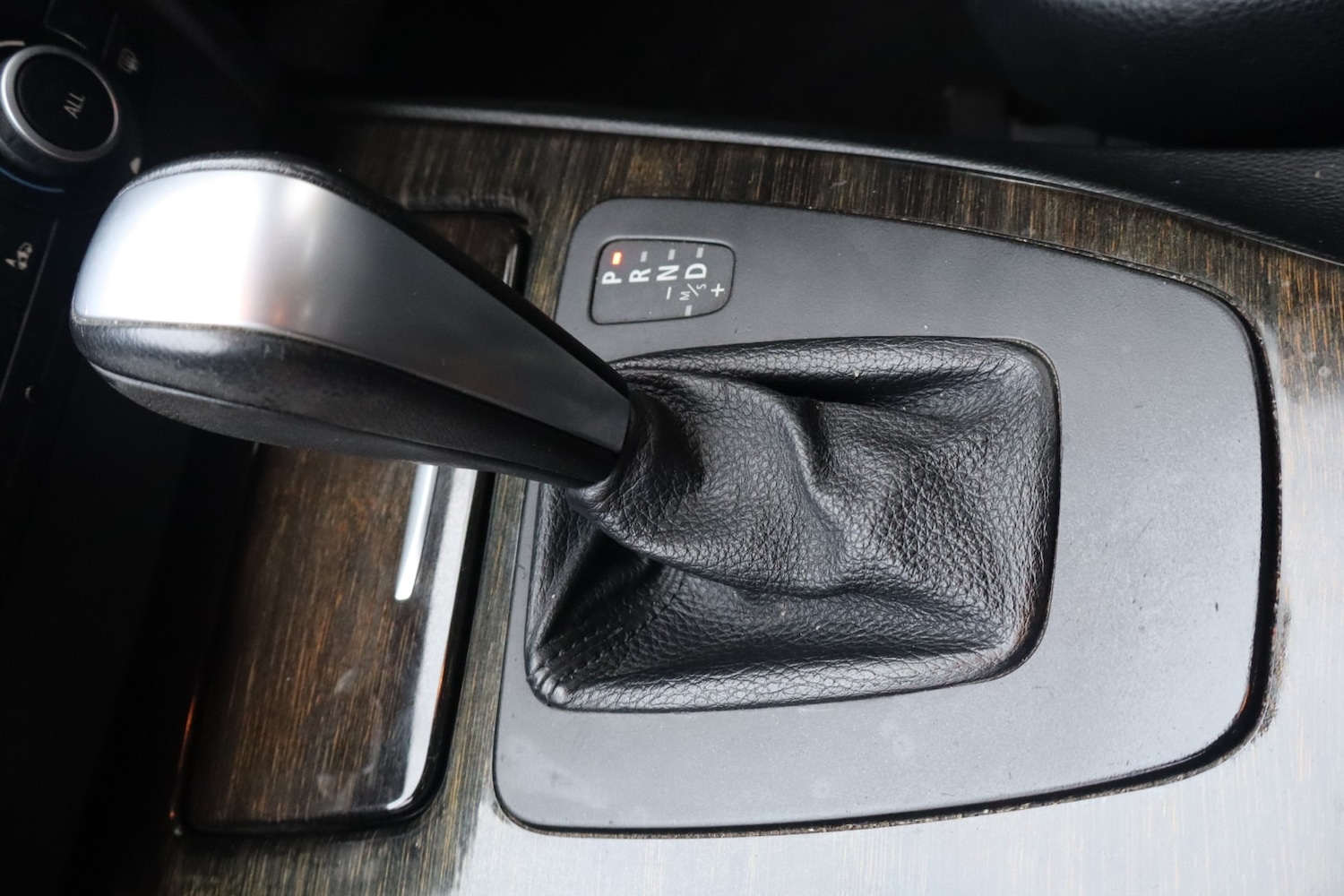 Used BMW 3 Series 2010 for sale - 77502730: Photo 16