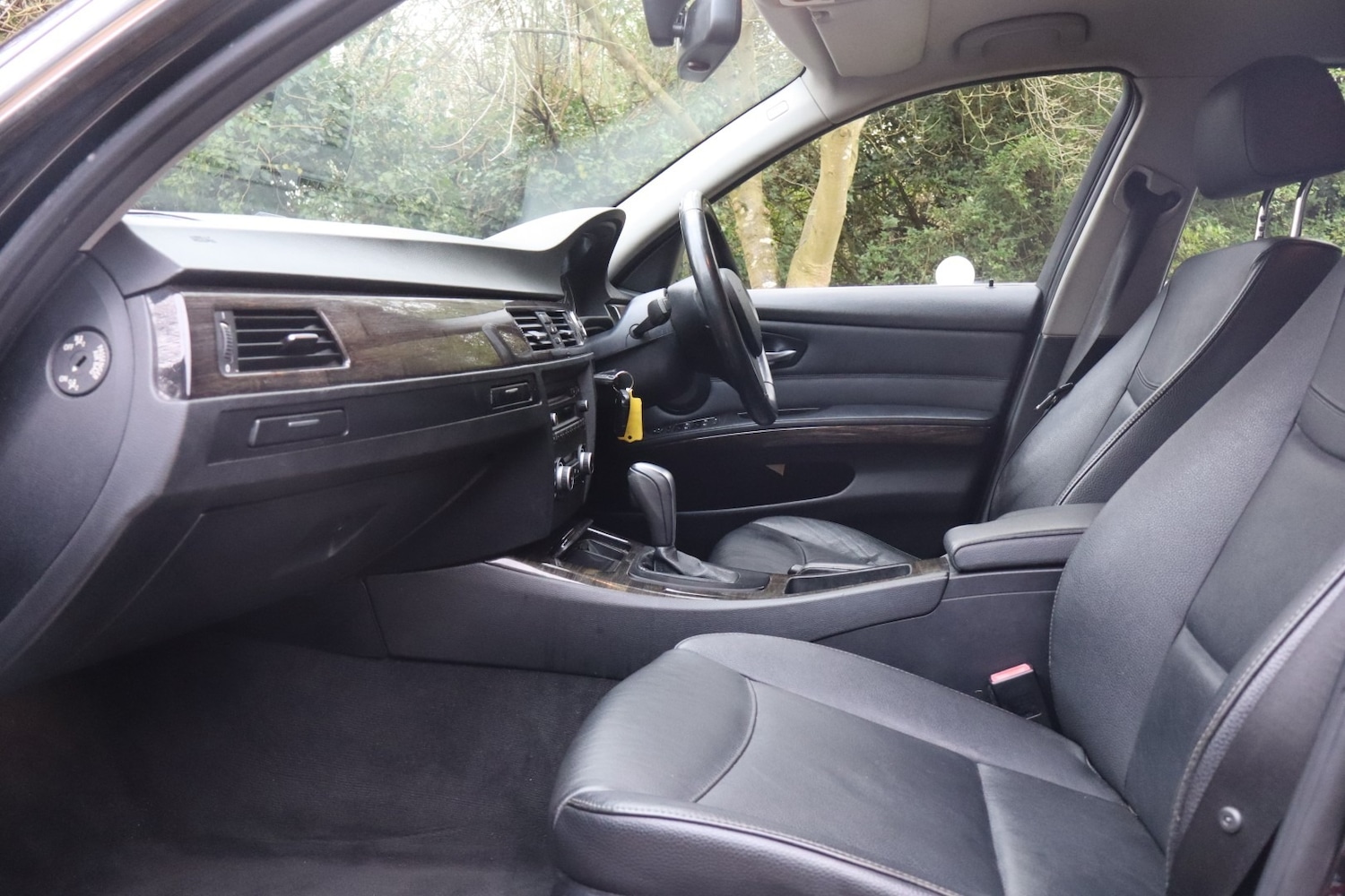 Used BMW 3 Series 2010 for sale - 77502730: Photo 19