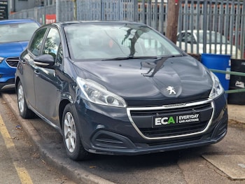 Used Peugeot 208 2017 for sale - 78864219: Photo