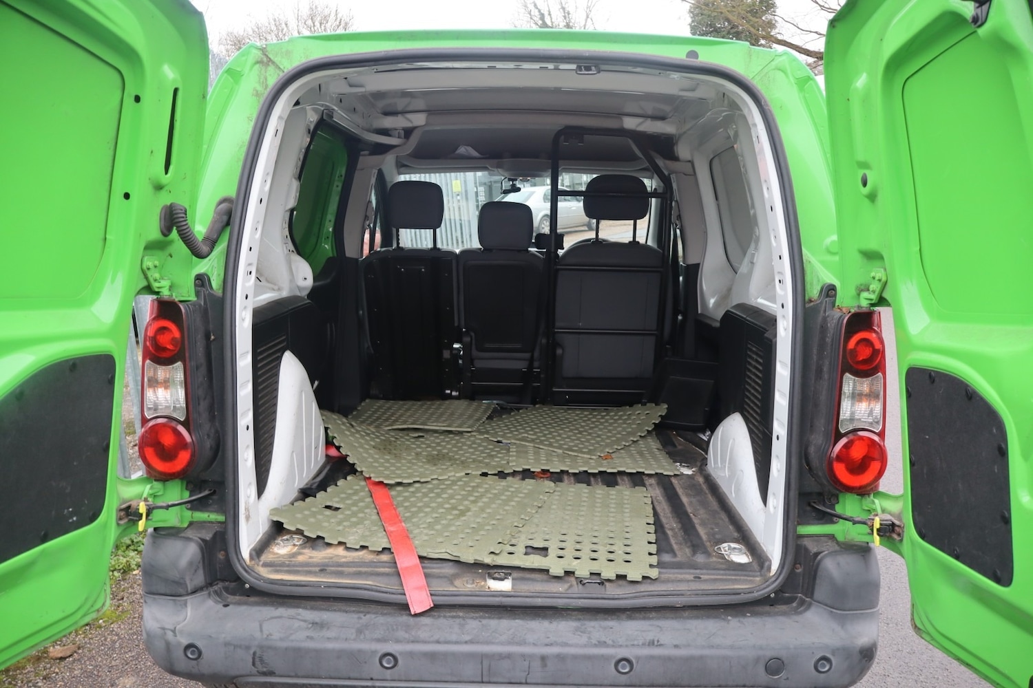 Used Citroen Berlingo 2014 for sale - 76969824: Photo 13