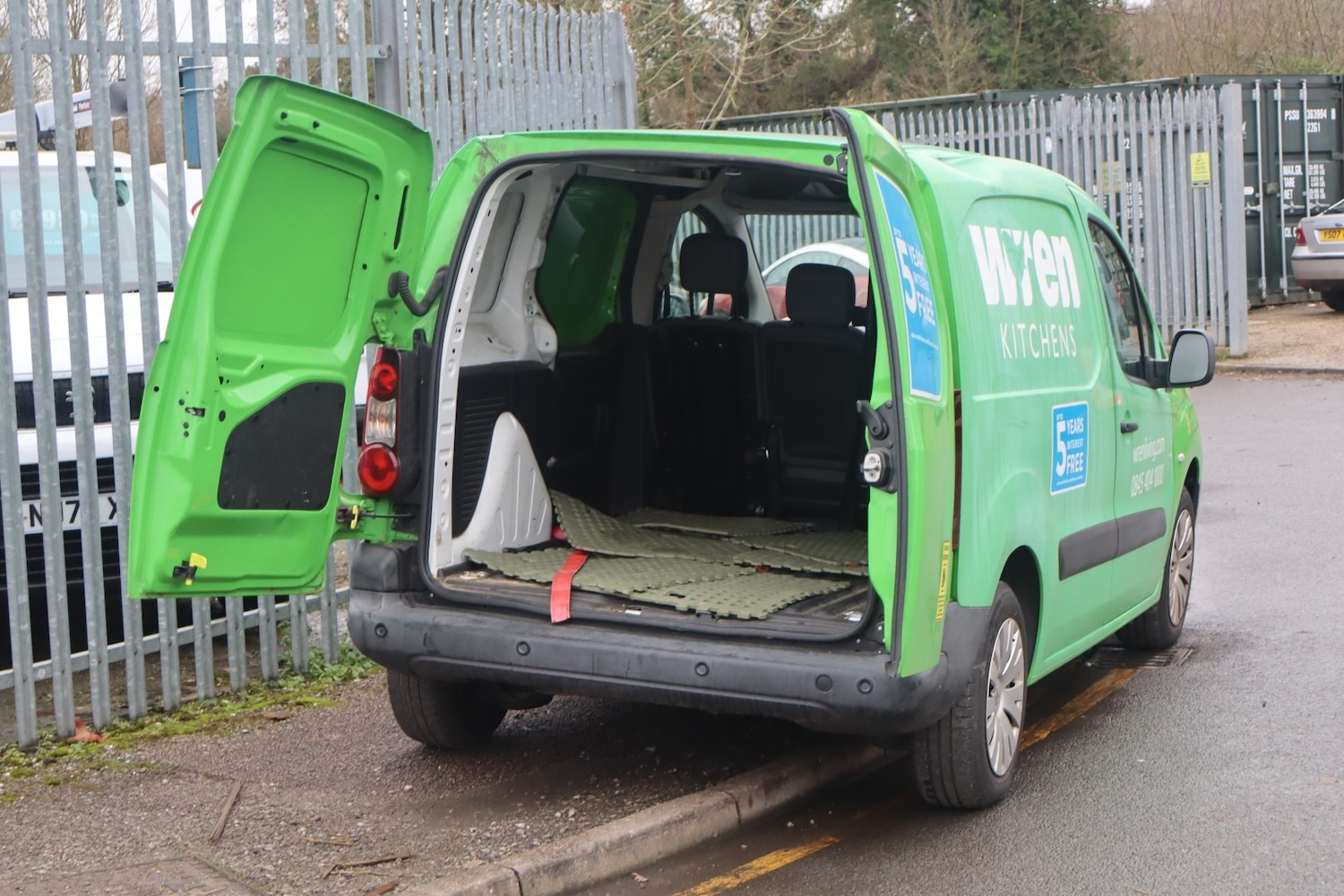 Used Citroen Berlingo 2014 for sale - 76969824: Photo 14