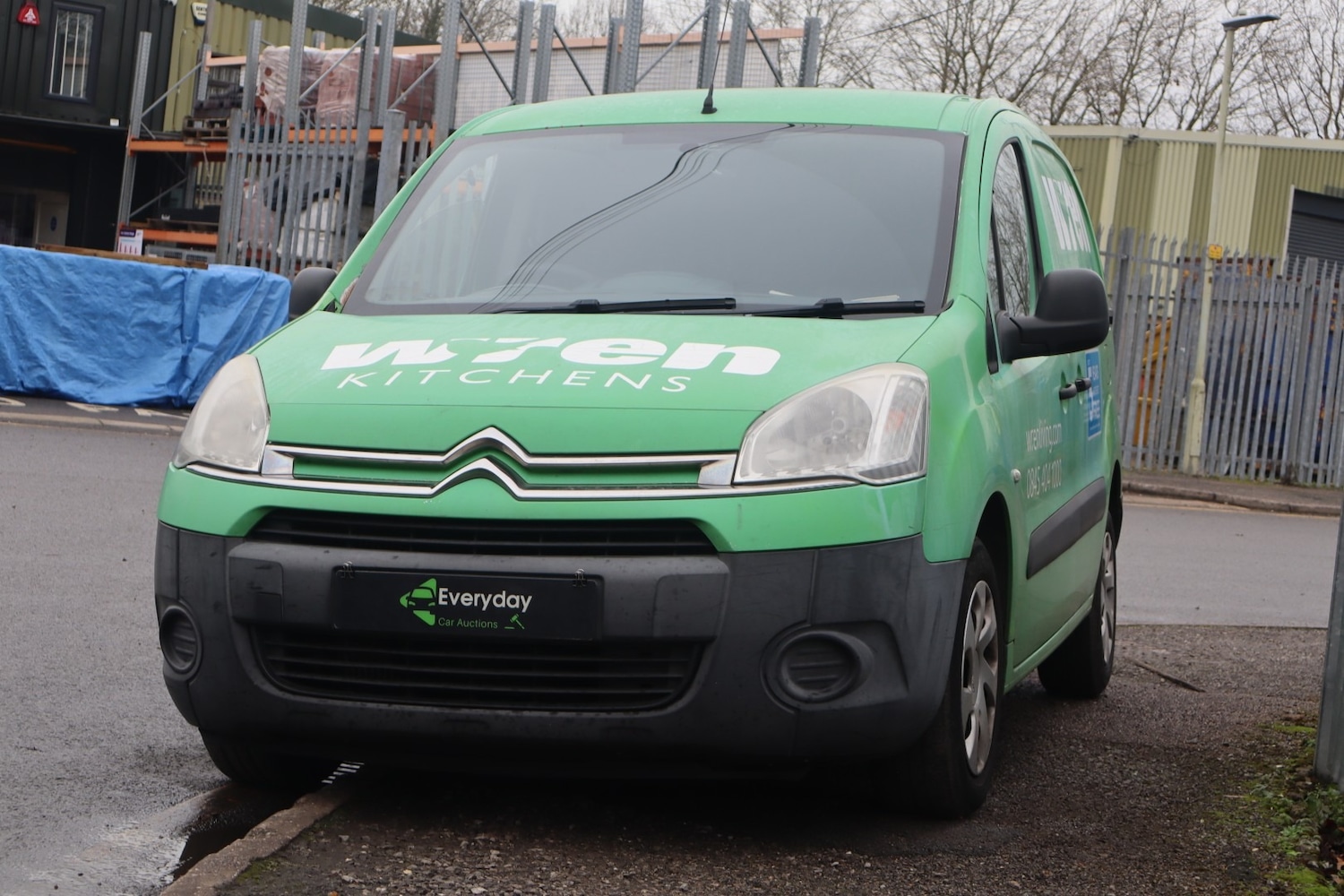 Used Citroen Berlingo 2014 for sale - 76969824: Photo 2