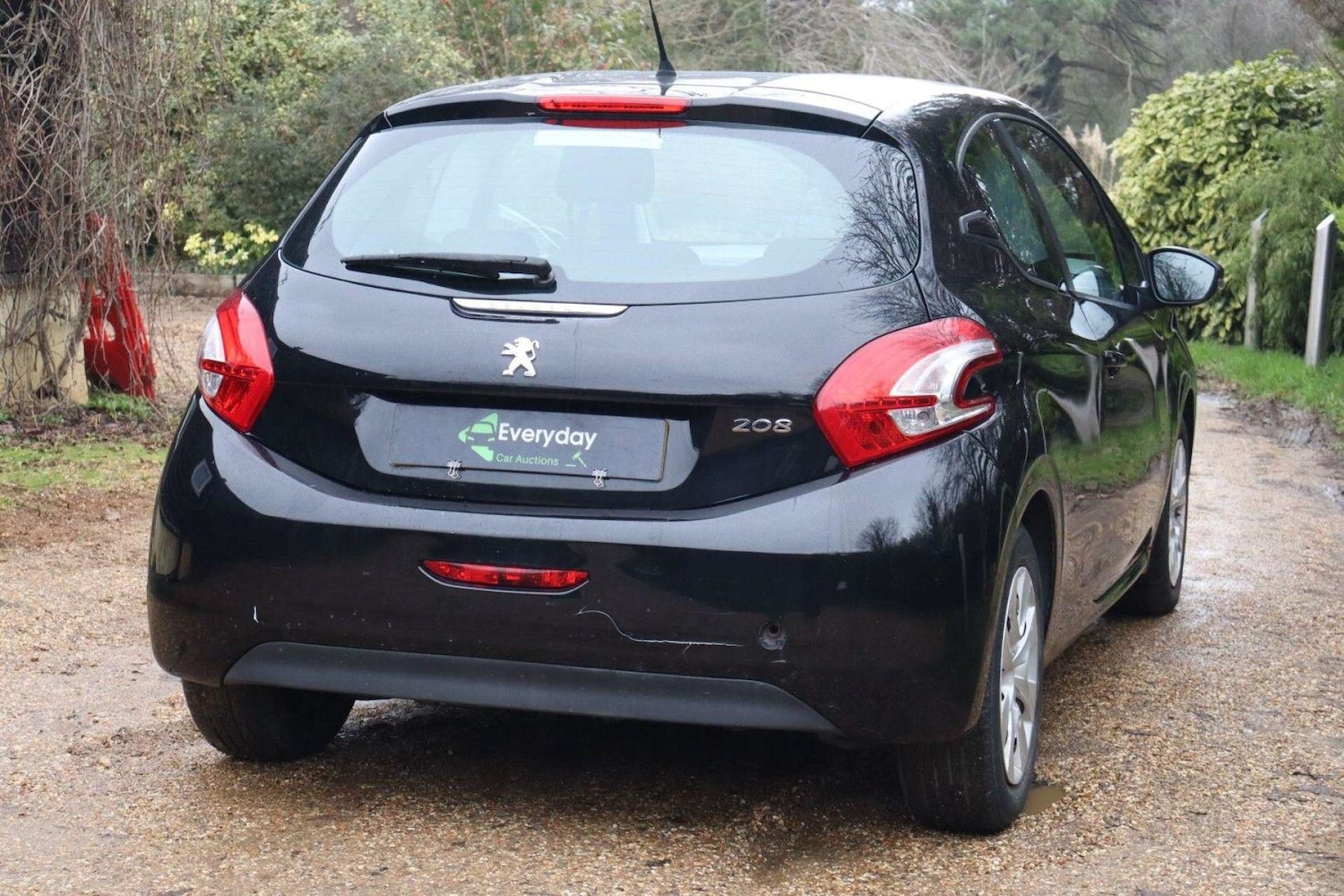 Used Peugeot 208 2012 for sale - 77910139: Photo 16