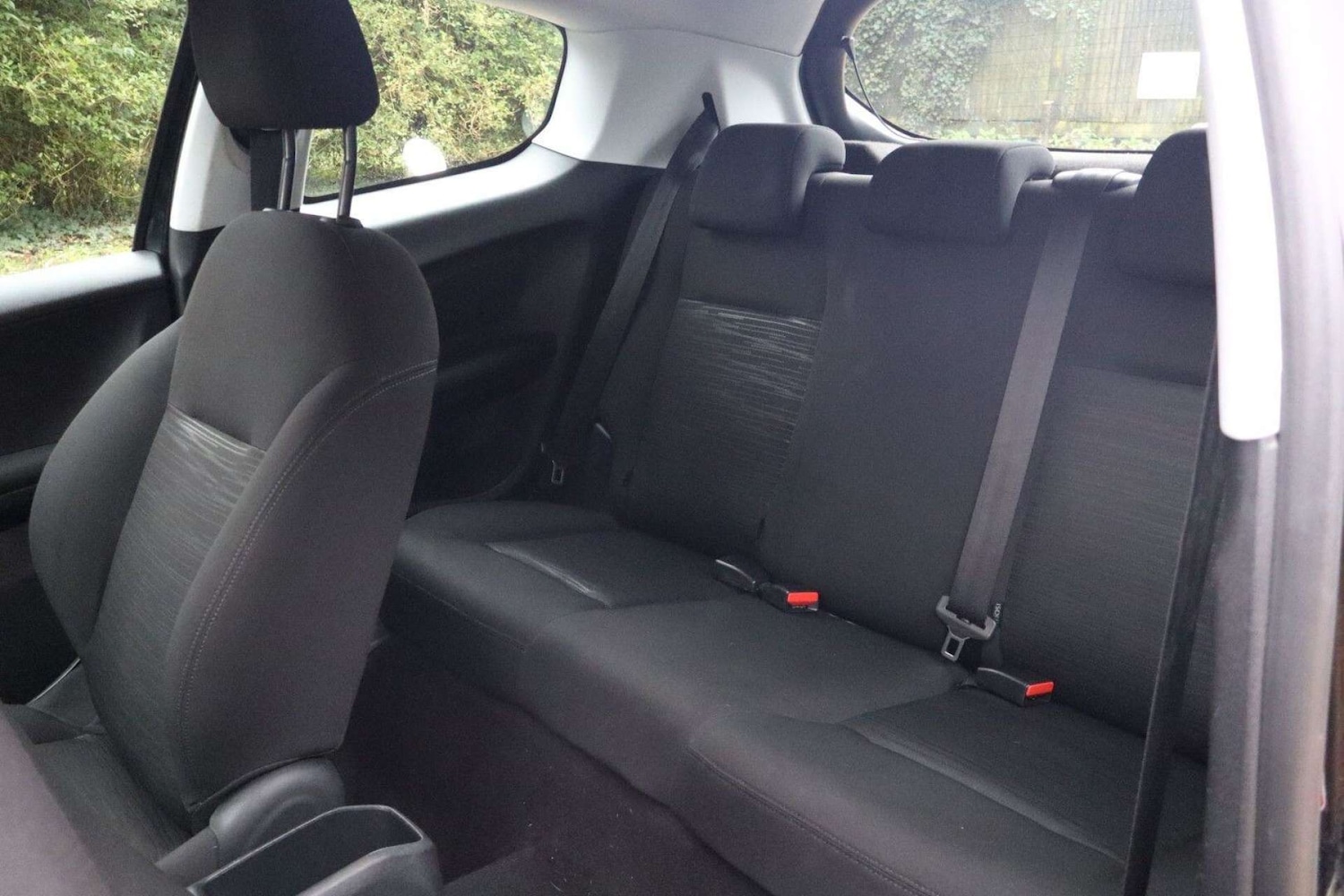 Used Peugeot 208 2012 for sale - 77910139: Photo 23