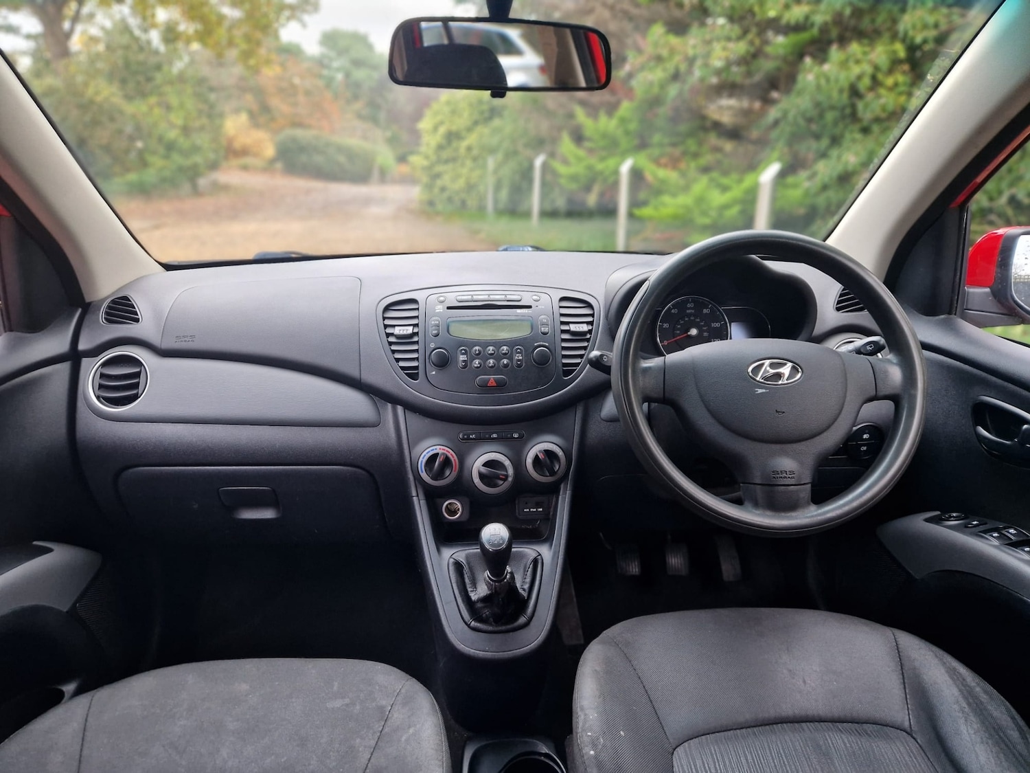 Used Hyundai i10 2012 for sale - 76650444: Photo 13