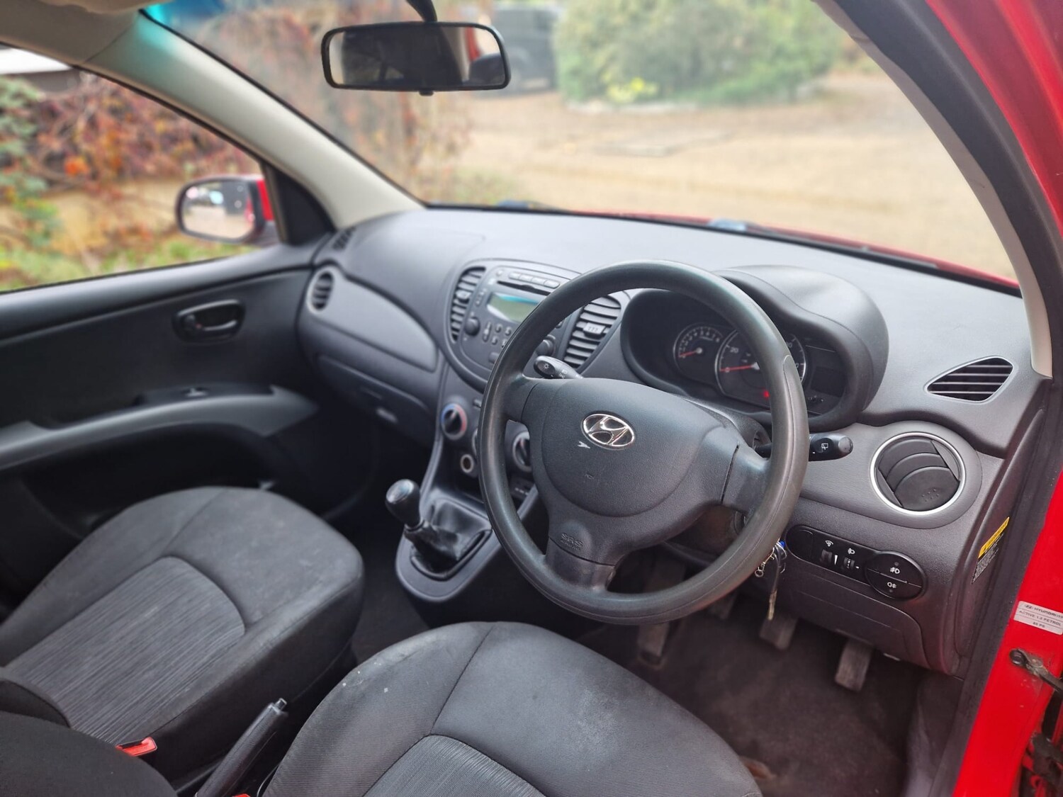 Used Hyundai i10 2012 for sale - 76650444: Photo 19