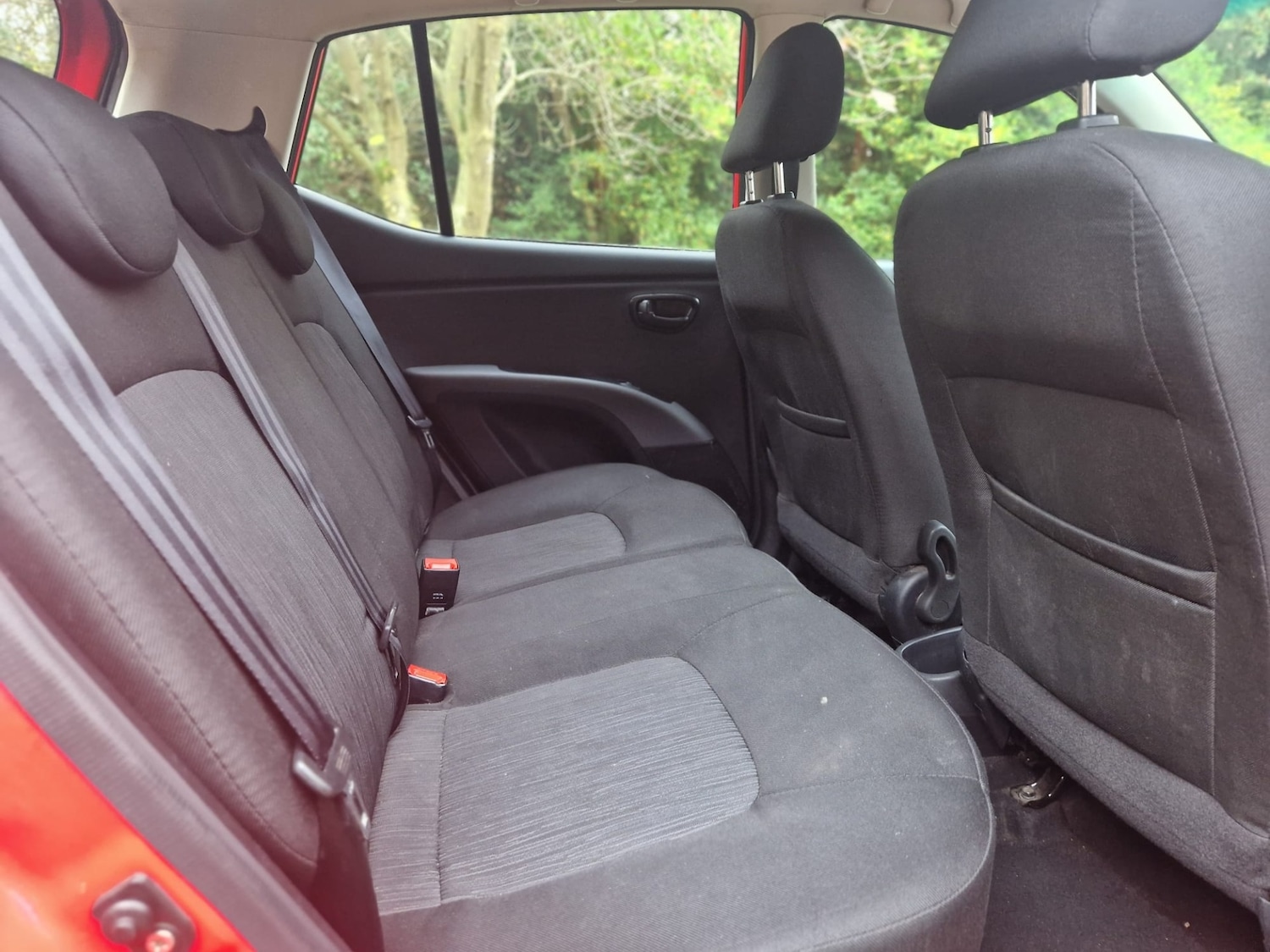 Used Hyundai i10 2012 for sale - 76650444: Photo 8