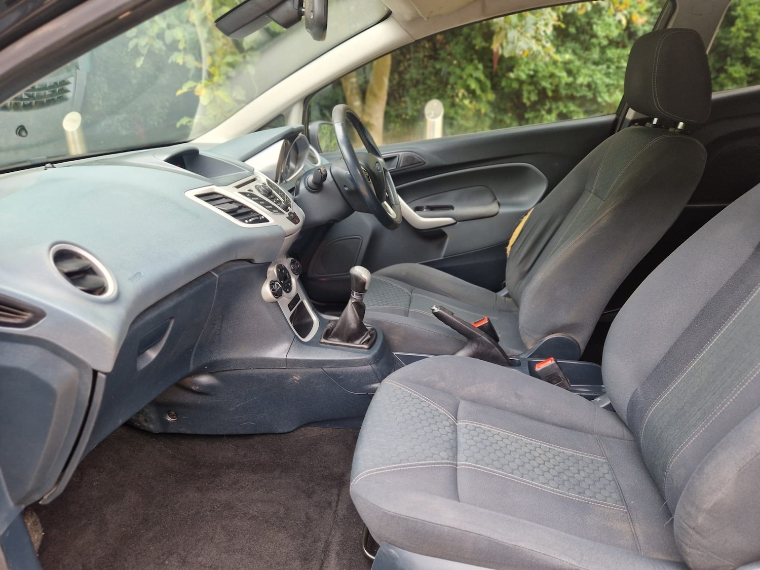 Used Ford Fiesta 2009 for sale - 76145851: Photo 9